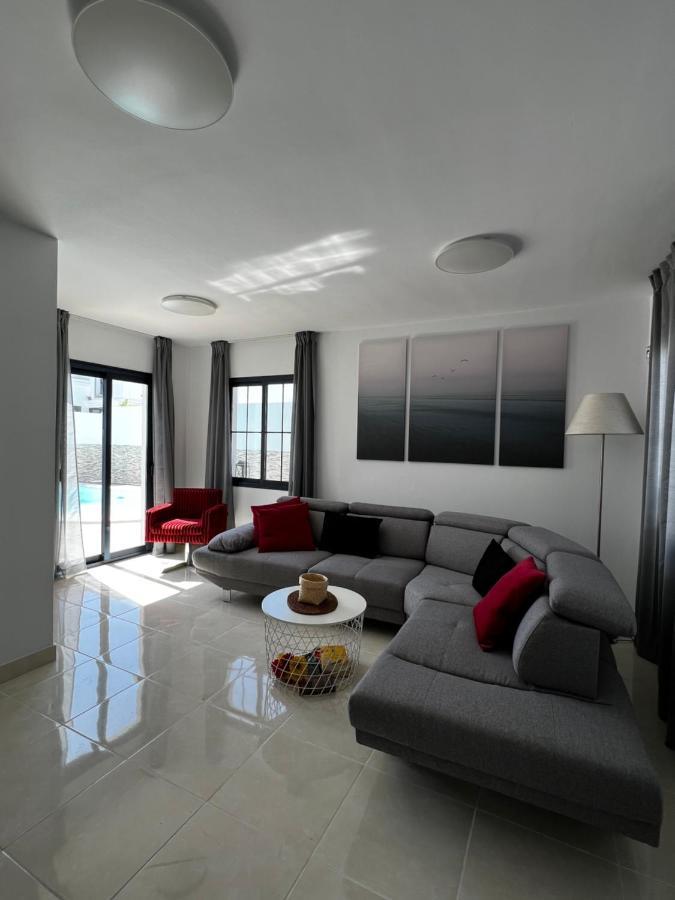Fashion Vivalavida, Private Pool X Parking Playa Blanca (Lanzarote)