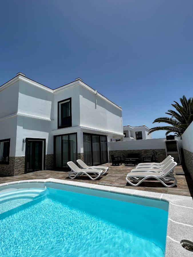 Fashion Vivalavida, Private Pool X Parking